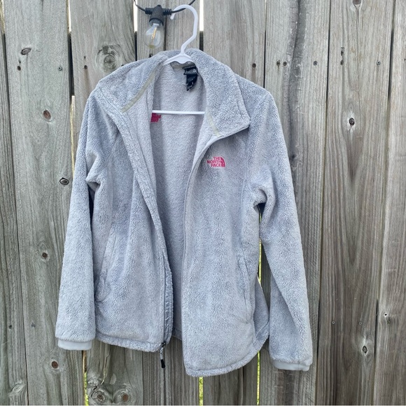 GUC The North Face Women’s L Gray Fur Jacket with Breast Cancer Ribbon (1 flaw) - Picture 15 of 15